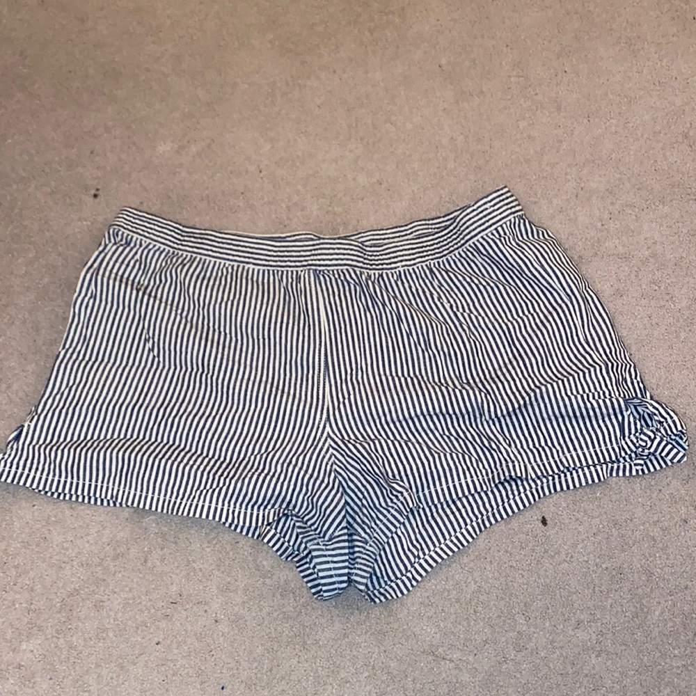 Madewell navy striped shorts size XL